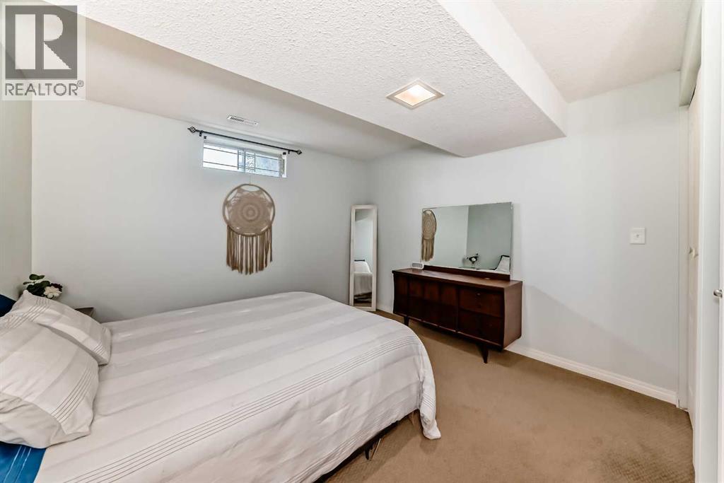 8 Haliburton Crescent, Red Deer, Alberta  T4N 6K3 - Photo 26 - A2315935
