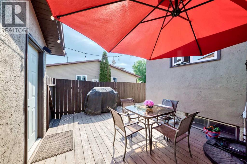 8 Haliburton Crescent, Red Deer, Alberta  T4N 6K3 - Photo 35 - A2315935
