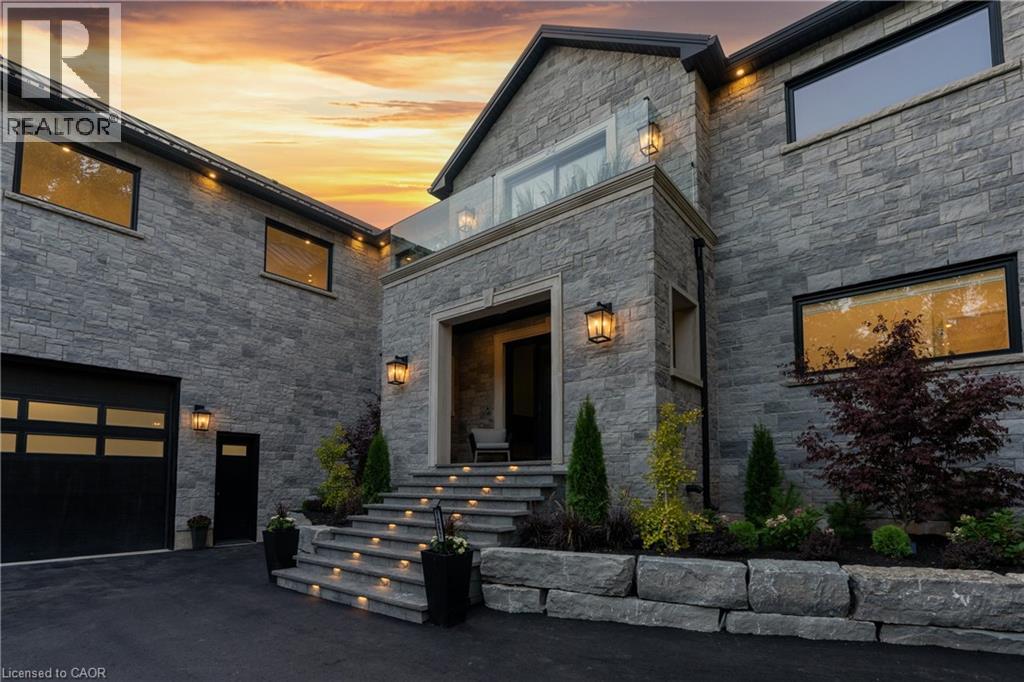 1067 Jerseyville Road W, Ancaster, Ontario  L0R 1R0 - Photo 1 - 40834343