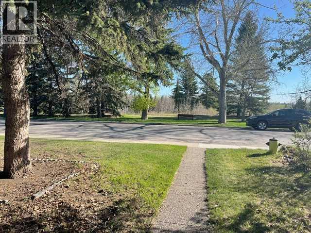 2713 Canmore Road Nw, Calgary, Alberta  T2M 4J6 - Photo 2 - A2278776