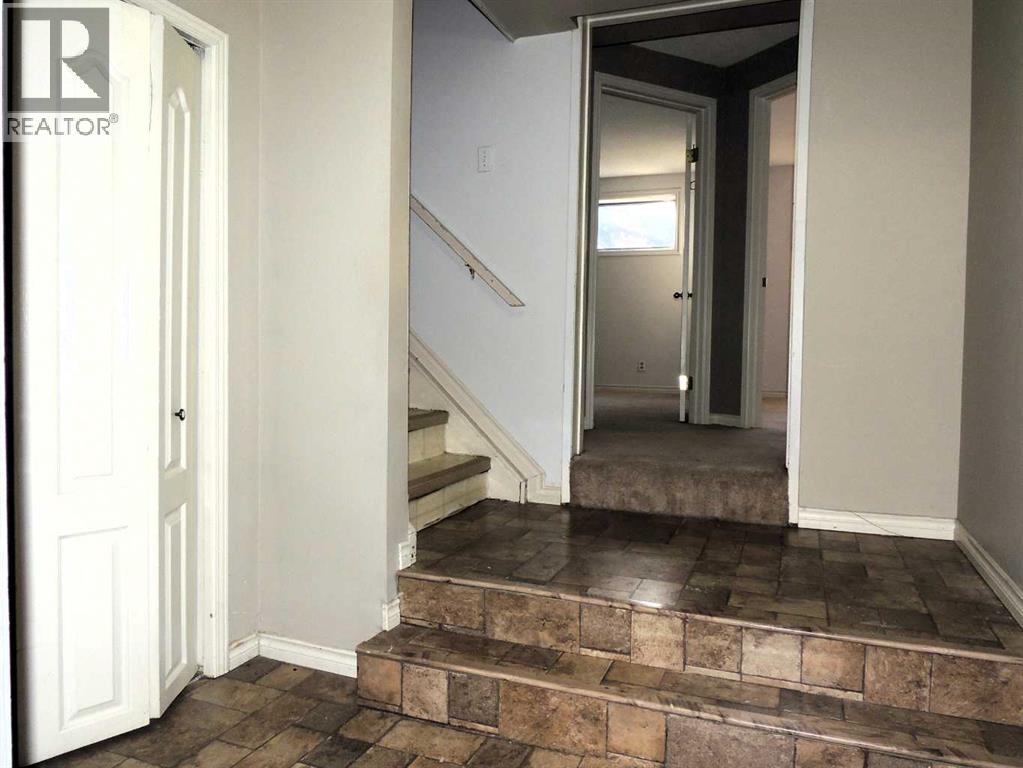 2713 Canmore Road Nw, Calgary, Alberta  T2M 4J6 - Photo 38 - A2278776