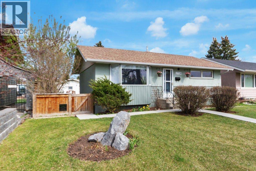 2728 45 Street Sw, Calgary, Alberta  T3E 3Y4 - Photo 1 - A2309311