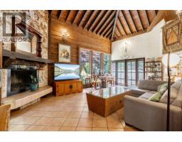 4346 CAPILANO ROAD, North Vancouver, British Columbia
