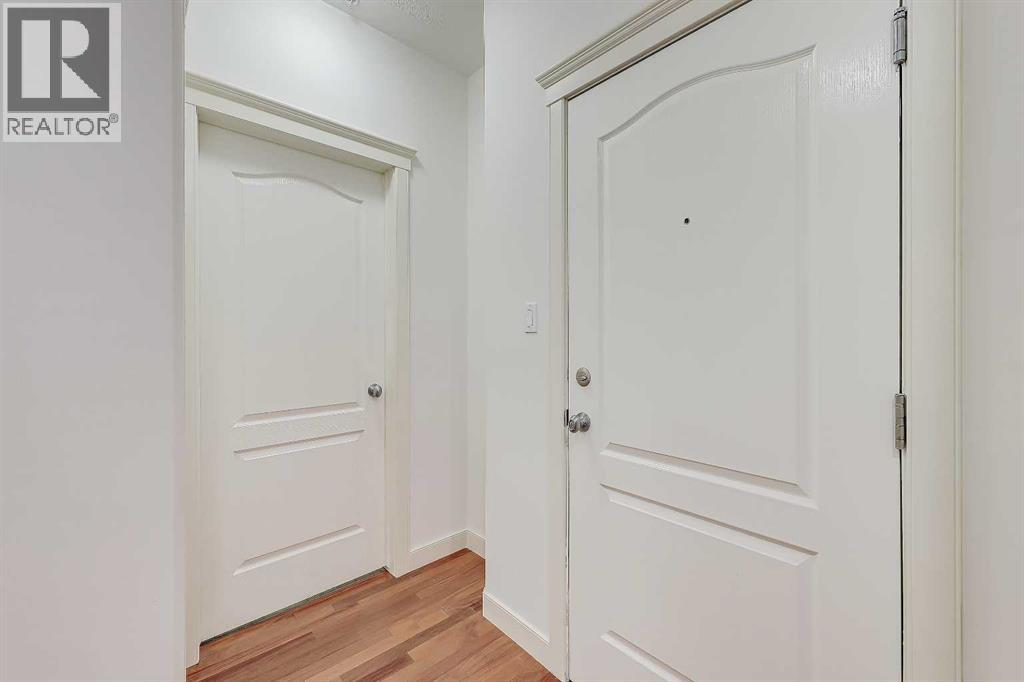 120, 20 Discovery Ridge Close Sw, Calgary, Alberta  T3H 5X4 - Photo 3 - A2311052