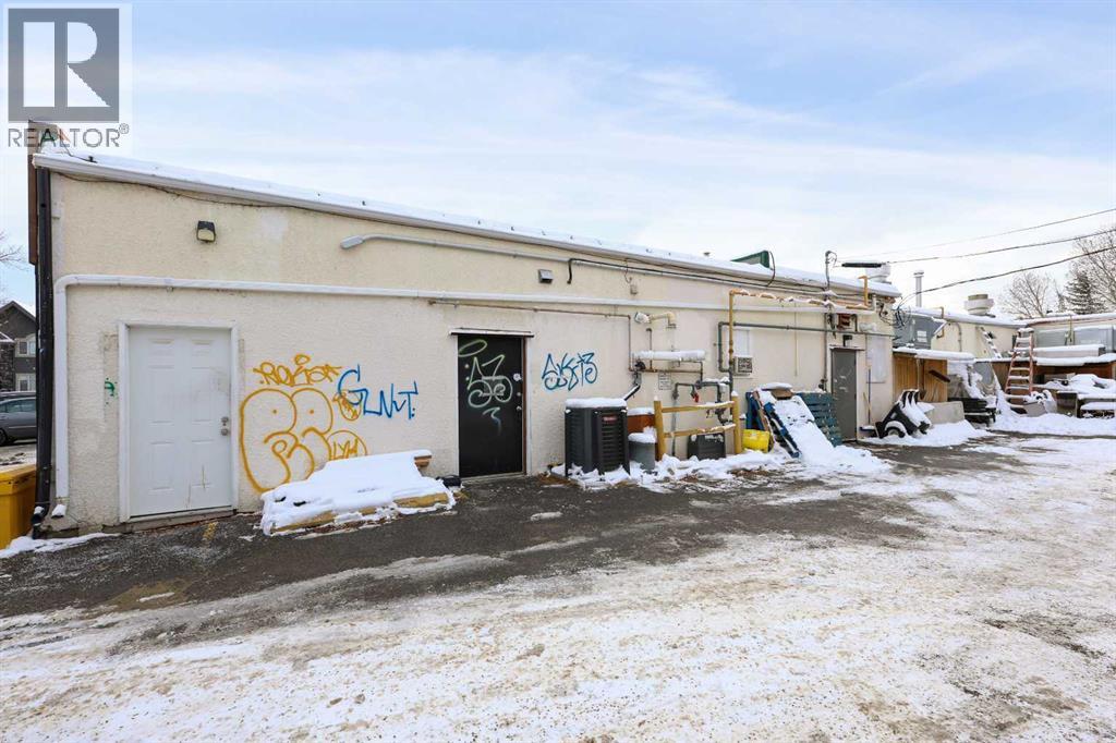 2028-2032-2040 42 Avenue SW, Calgary, Alberta  T2T 2M7 - Photo 16 - A2273357