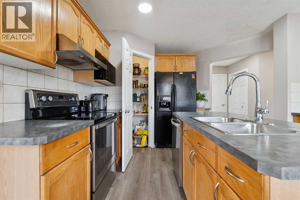 35 Saddletree Drive NE, Calgary, Alberta  T3J 5C7 - Photo 6 - A2308324