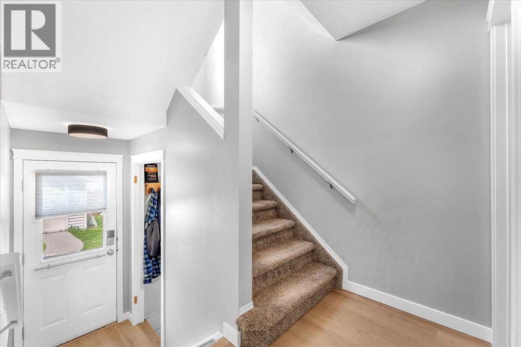 38 Tuscany Valley Heights Nw, Calgary, Alberta  T3L 2E7 - Photo 19 - A2313440
