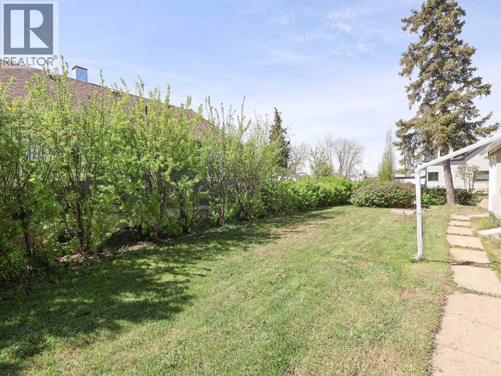 4907 49 Street, Stettler, Alberta  T4K 1A5 - Photo 44 - A2314292