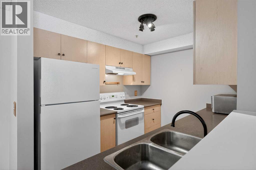 3223, 16320 24 Street SW, Calgary, Alberta  T2Y 5A1 - Photo 2 - A2303938