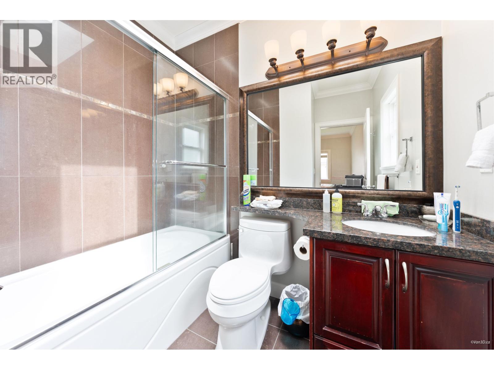 9291 Kirkmond Crescent, Richmond, British Columbia  V7E 1M7 - Photo 22 - R3129487