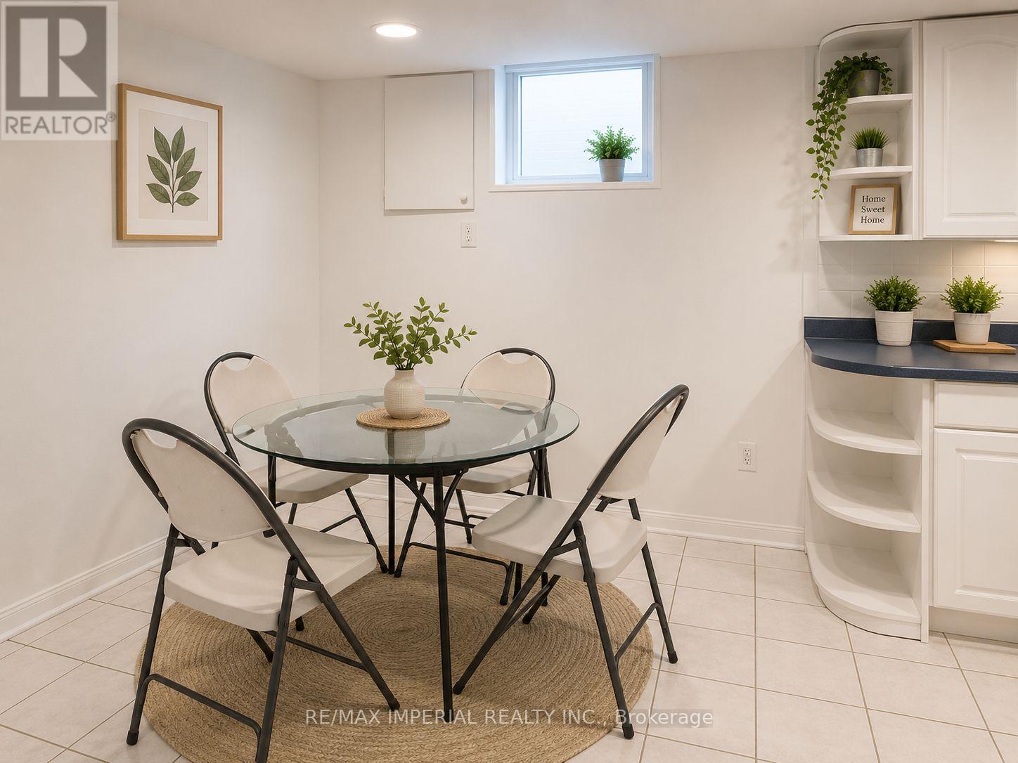 #bsm - 493 Blackstock Road, Newmarket, Ontario  L3Y 8H6 - Photo 3 - N13066380