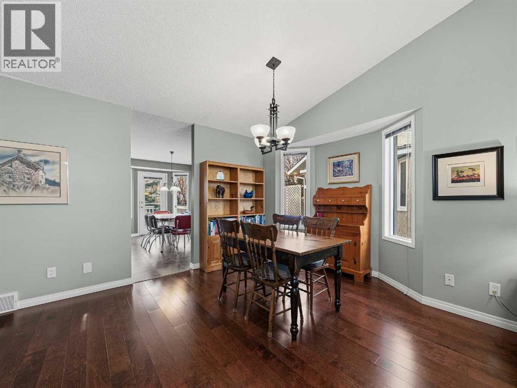 301 Arbour Cliff Close Nw, Calgary, Alberta  T3G 3W8 - Photo 6 - A2284425