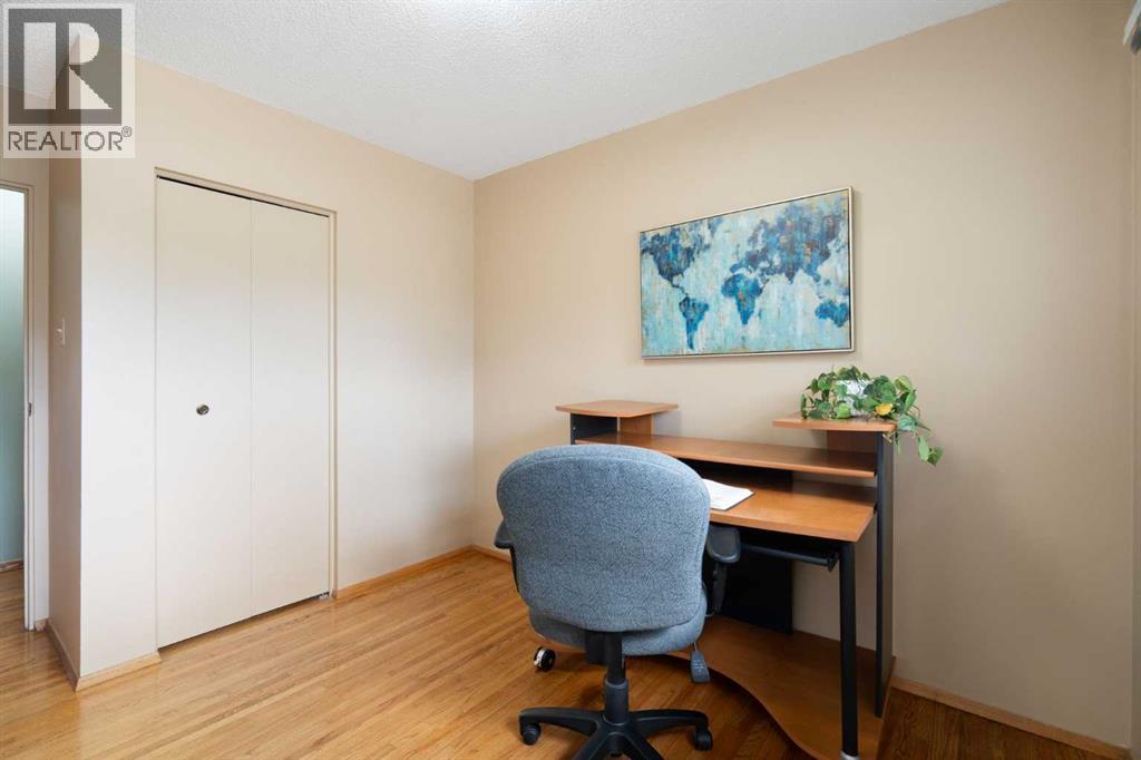 5047 Batchelor Crescent NW, Calgary, Alberta  T2L 1S8 - Photo 19 - A2310032