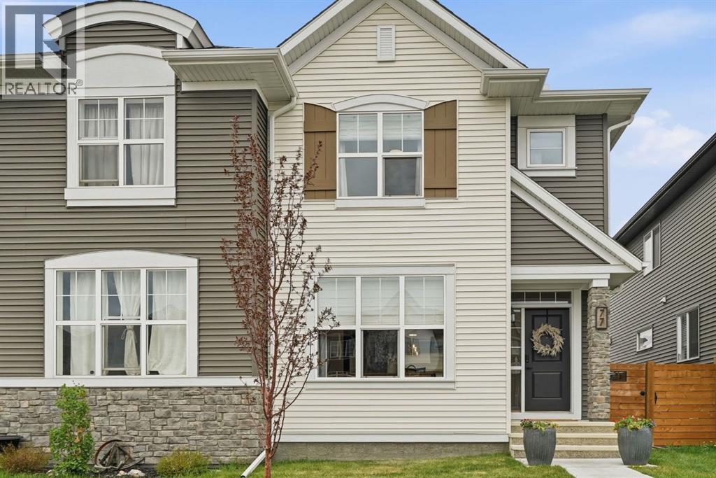 77 Wolf Gate, Okotoks, Alberta  T1S 5T9 - Photo 1 - A2311588