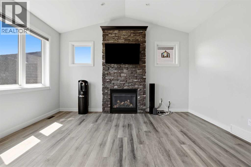 5803 68 Avenueclose, Rocky Mountain House, Alberta  T4T 1V7 - Photo 5 - A2314970