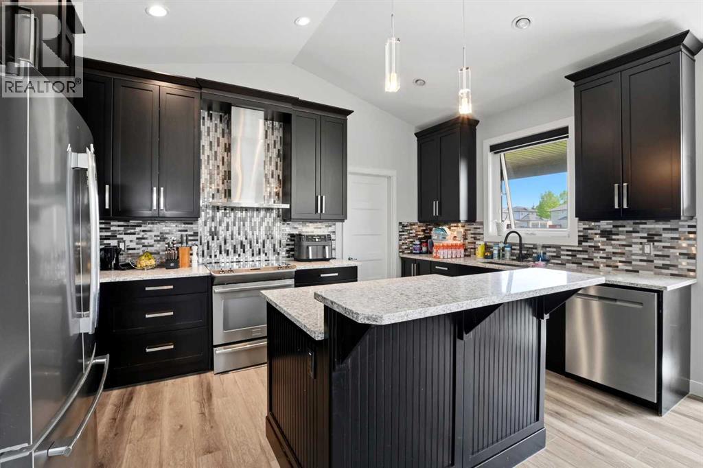 5803 68 Avenueclose, Rocky Mountain House, Alberta  T4T 1V7 - Photo 9 - A2314970