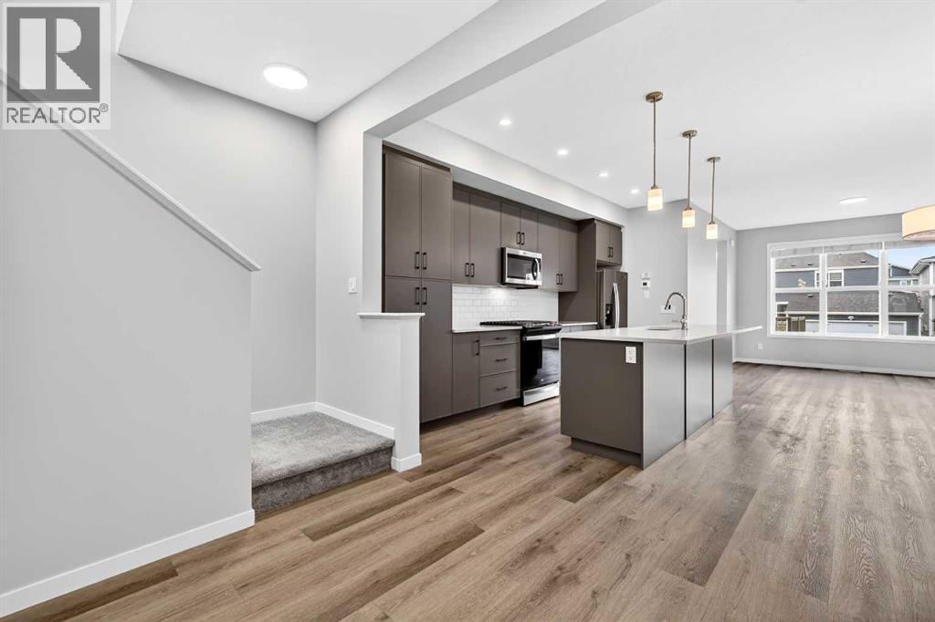 195 Magnolia Terrace Se, Calgary, Alberta  T3M 3N2 - Photo 4 - A2315723