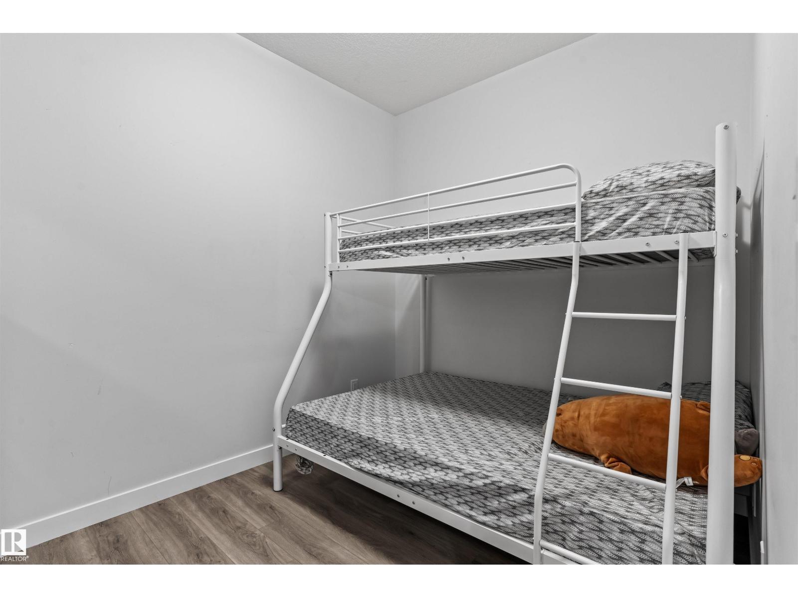 8046 Kiriak Li SW, Edmonton, Alberta  T6W 1A5 - Photo 12 - E4490616