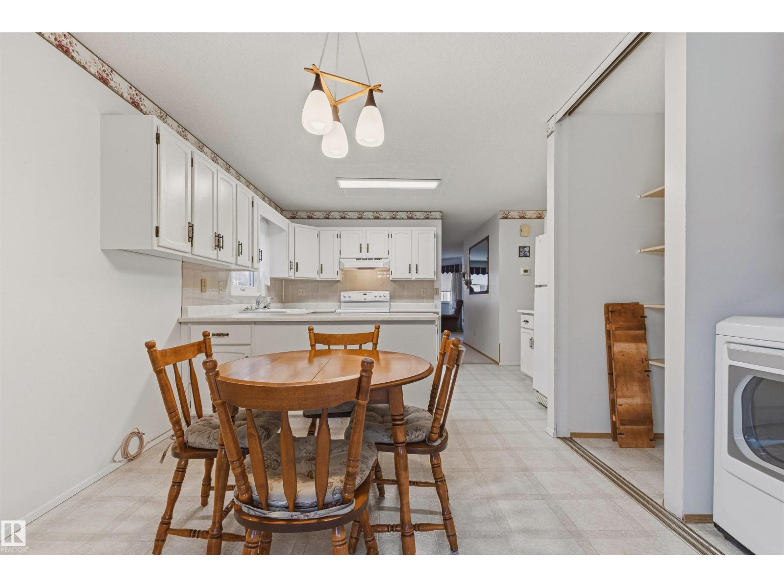 10670 153 Av Nw, Edmonton, Alberta  T5X 5R7 - Photo 24 - E4478607