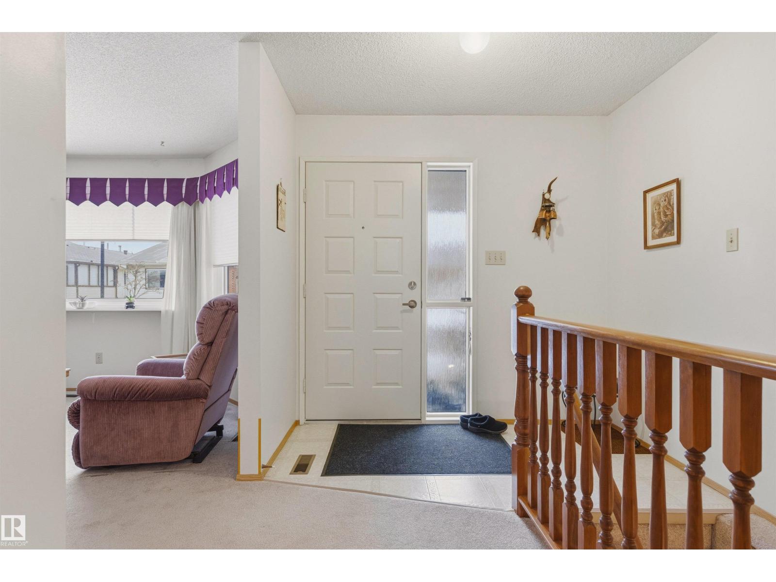 10670 153 Av Nw, Edmonton, Alberta  T5X 5R7 - Photo 7 - E4478607