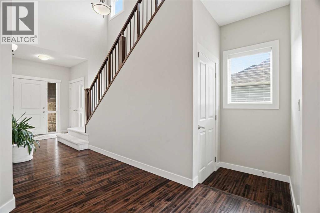 96 Drake Landing Heights, Okotoks, Alberta  T1S 0M8 - Photo 3 - A2305406