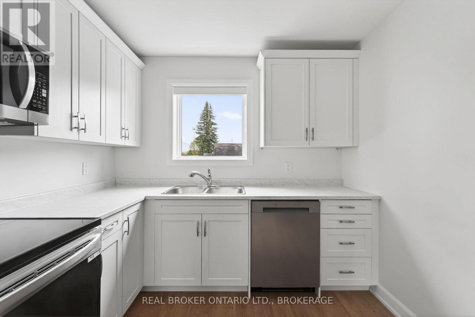 Unit #2a - 600 Second Street E, Cornwall, Ontario K6H 4H3 - Photo 10 - X13212008