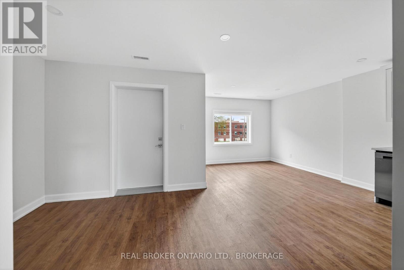 Unit #7b - 600 Second Street E, Cornwall, Ontario K6H 4H3 - Photo 30 - X13212016