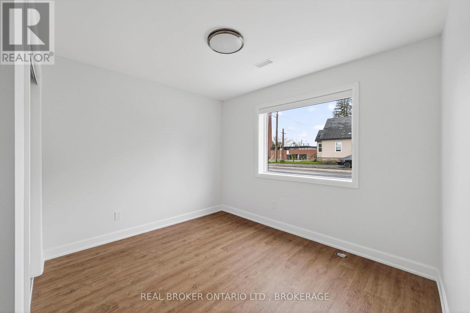 Unit #9b - 600 Second Street E, Cornwall, Ontario K6H 4H3 - Photo 23 - X13212018