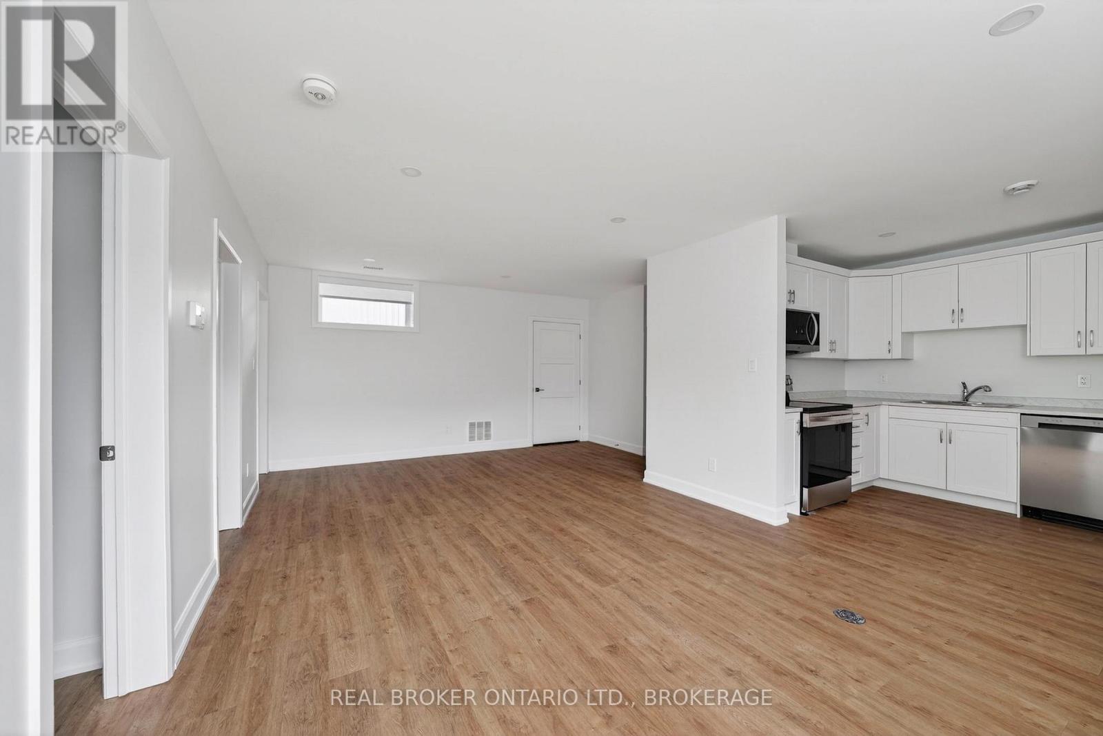 Unit #9b - 600 Second Street E, Cornwall, Ontario K6H 4H3 - Photo 45 - X13212018