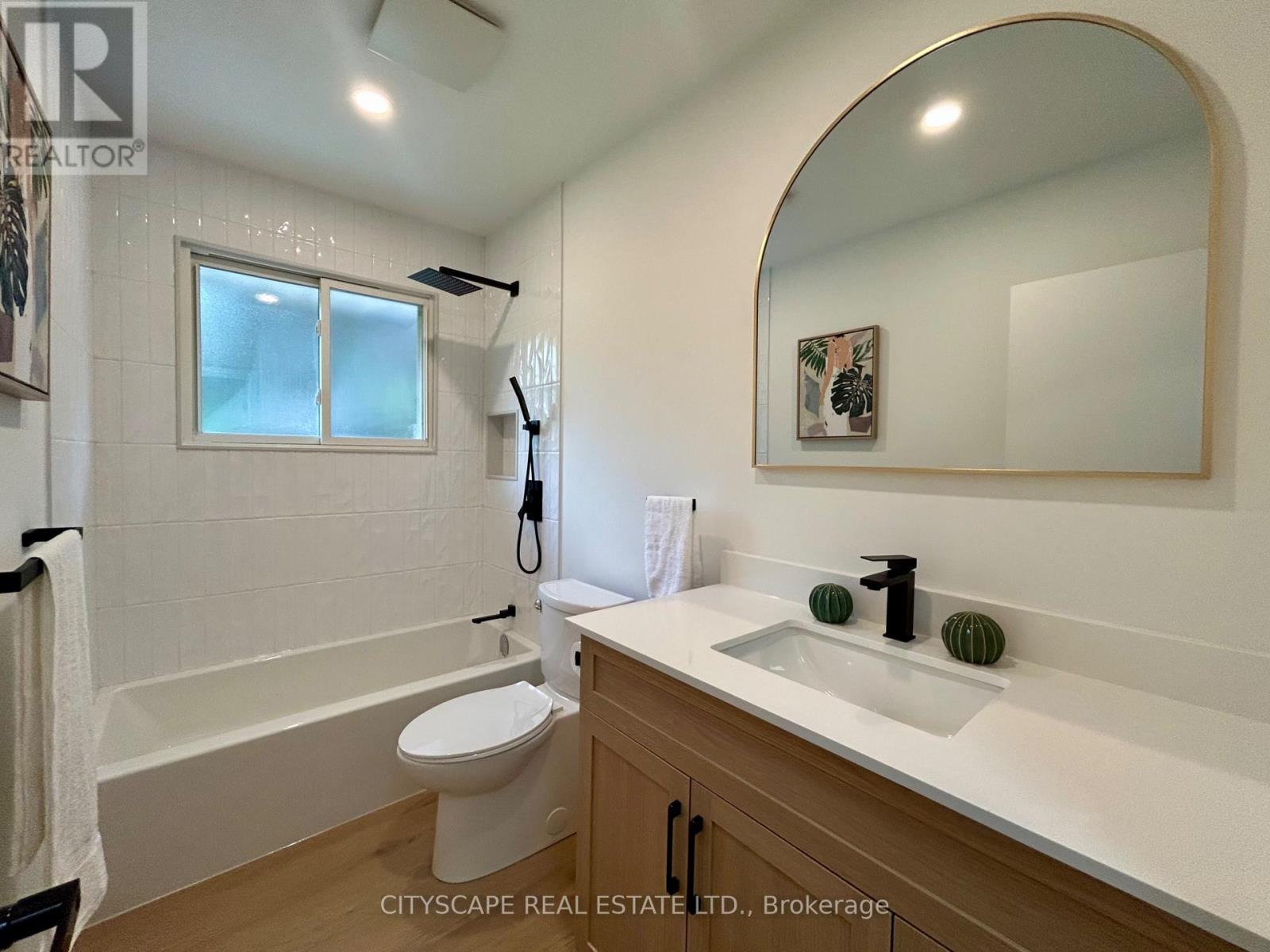 39 Carousel Avenue, Hamilton, Ontario  L9A 4L7 - Photo 15 - X13207948