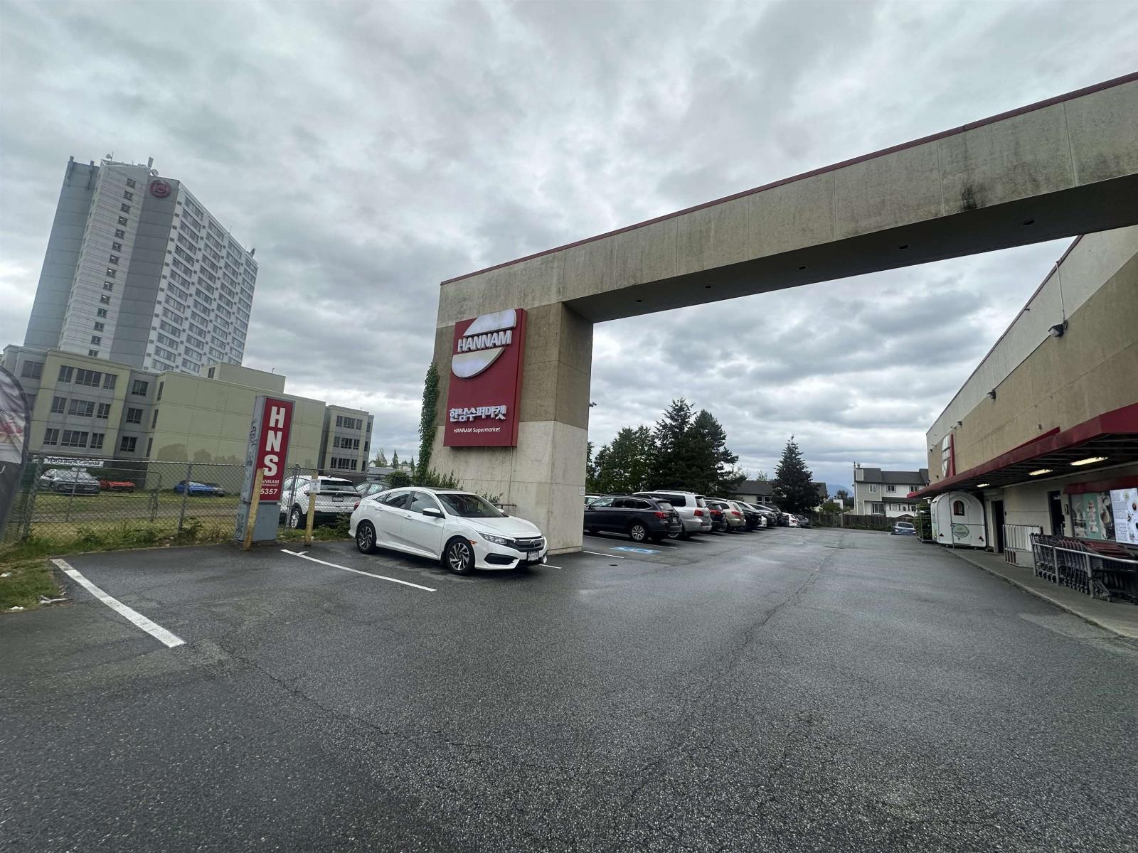 4 15357 104 Avenue, Surrey, British Columbia  V3R 1N5 - Photo 4 - C8078842