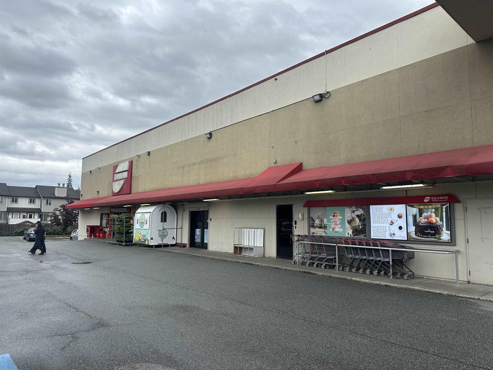 4 15357 104 Avenue, Surrey, British Columbia  V3R 1N5 - Photo 2 - C8078842