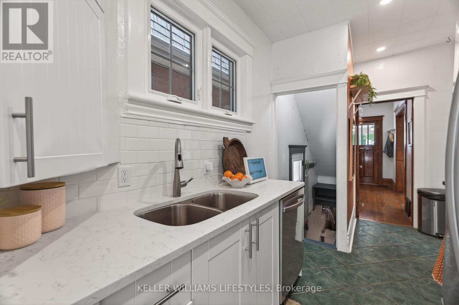 882 1/2 William Street, London East, Ontario  N5Y 2S3 - Photo 15 - X13212078