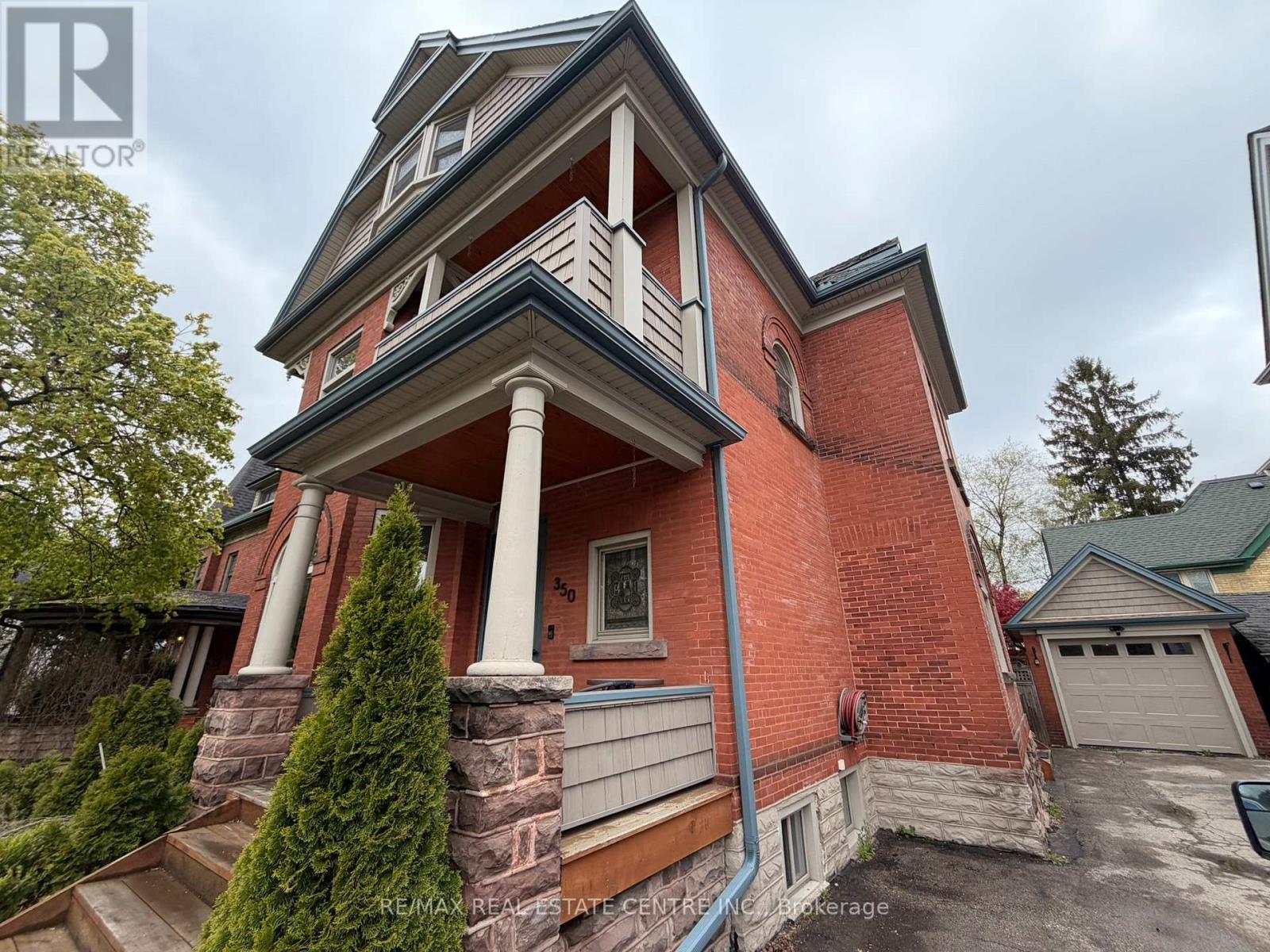350 Queen Street S, Kitchener, Ontario  N2G 1W7 - Photo 2 - X13212124