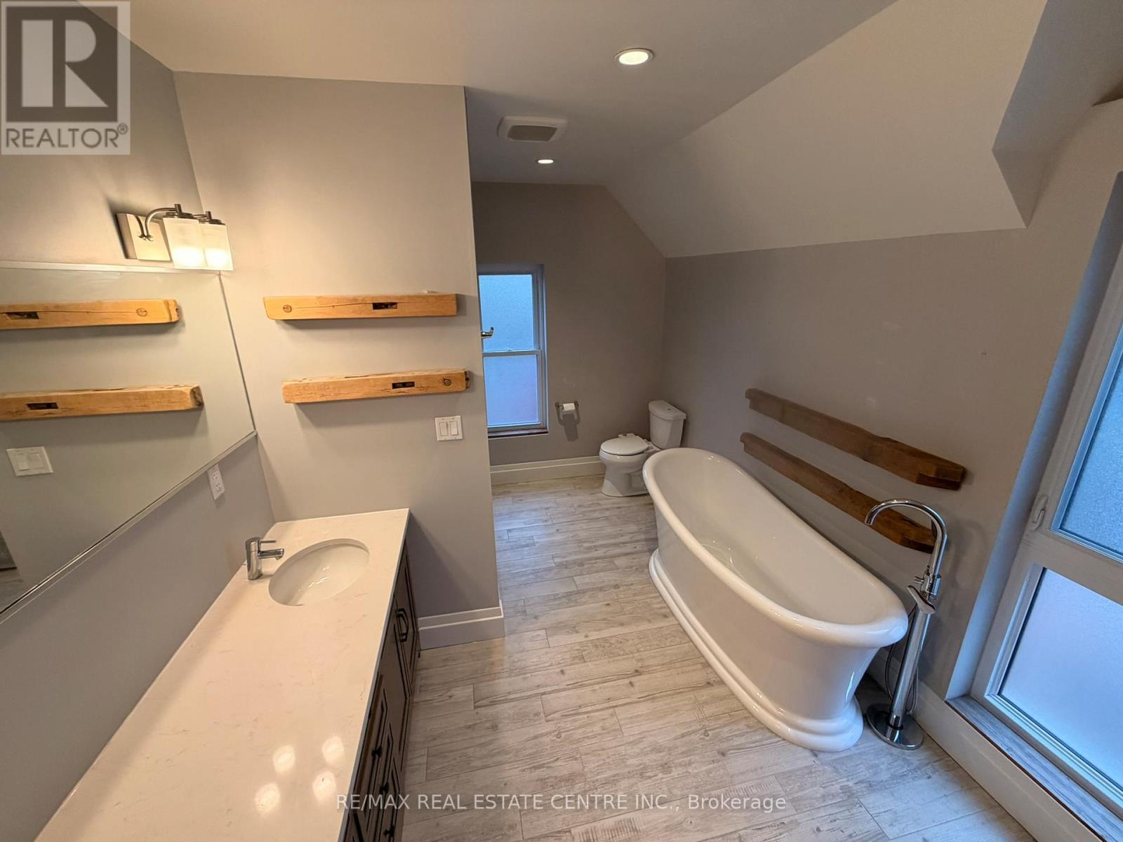 350 Queen Street S, Kitchener, Ontario  N2G 1W7 - Photo 25 - X13212124