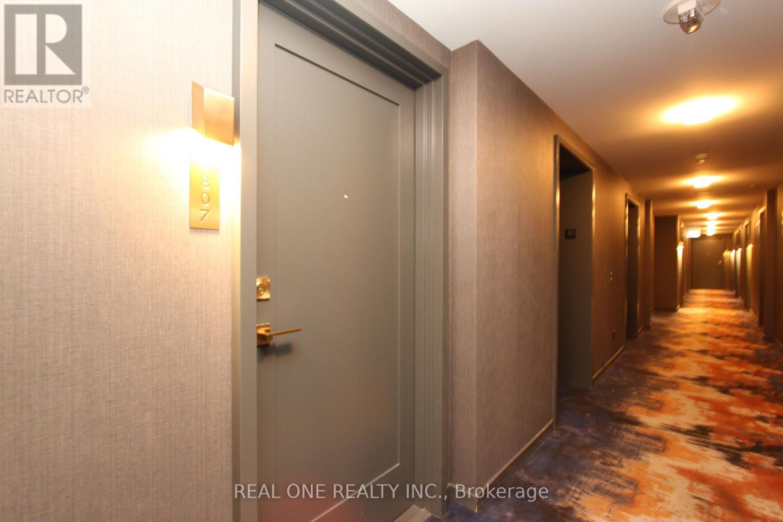 1807 - 50 Charles Street E, Toronto, Ontario  M4Y 0C3 - Photo 7 - C13212034