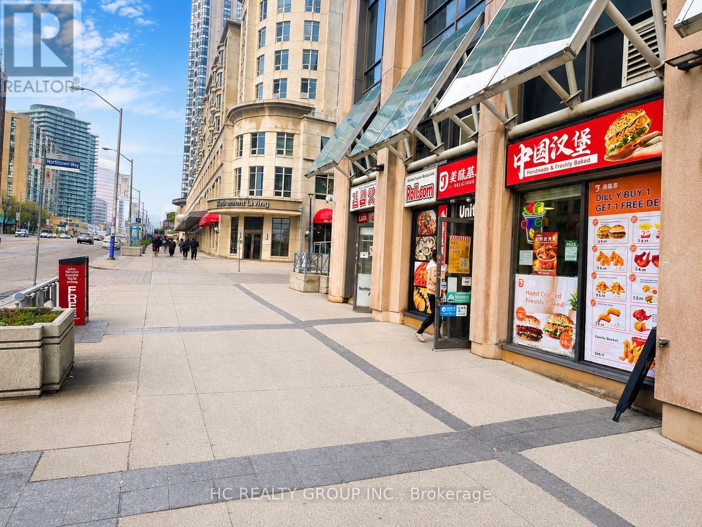 3 - 5 Northtown Way, Toronto, Ontario  M2N 7A1 - Photo 2 - C13212044