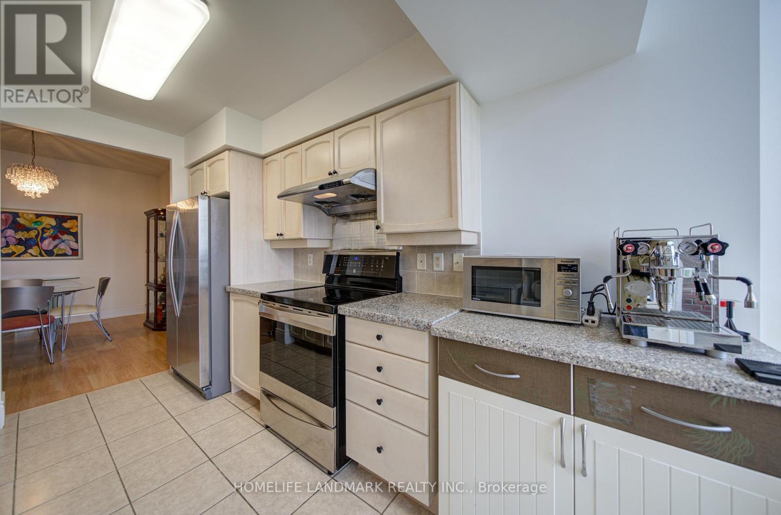802 - 8 Mckee Avenue, Toronto, Ontario  M2N 7E5 - Photo 17 - C13212076