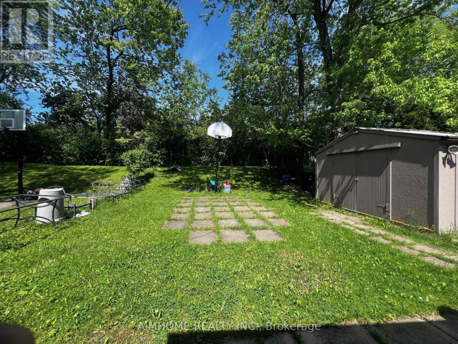 Basement Apt - 83 Mintwood Drive, Toronto, Ontario  M2M 3A6 - Photo 5 - C13212090