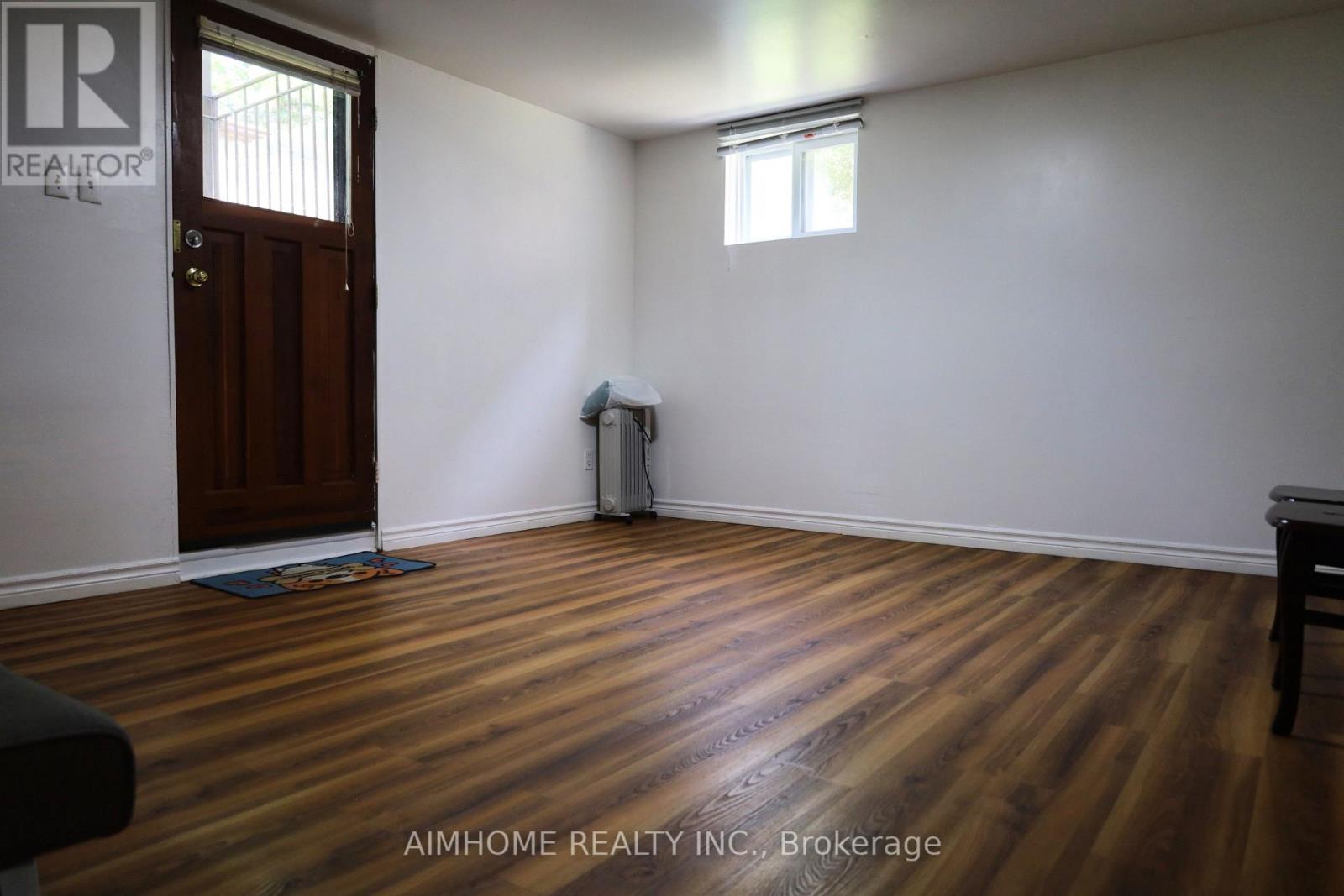 Basement Apt - 83 Mintwood Drive, Toronto, Ontario  M2M 3A6 - Photo 6 - C13212090