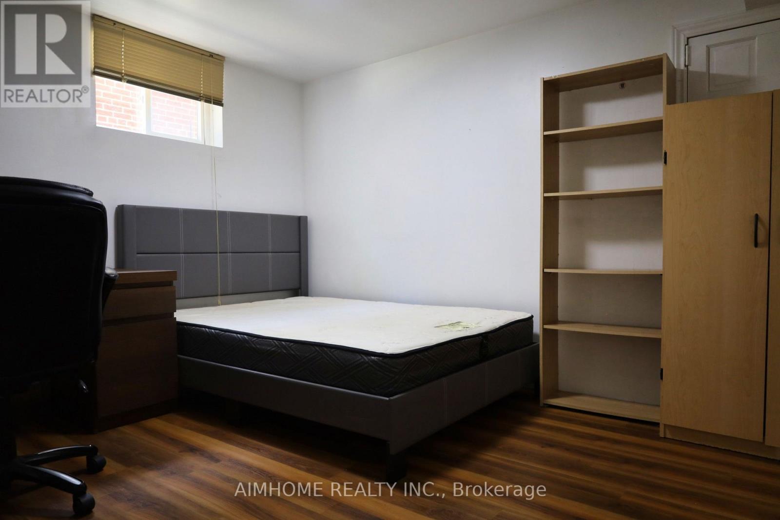 Basement Apt - 83 Mintwood Drive, Toronto, Ontario  M2M 3A6 - Photo 8 - C13212090