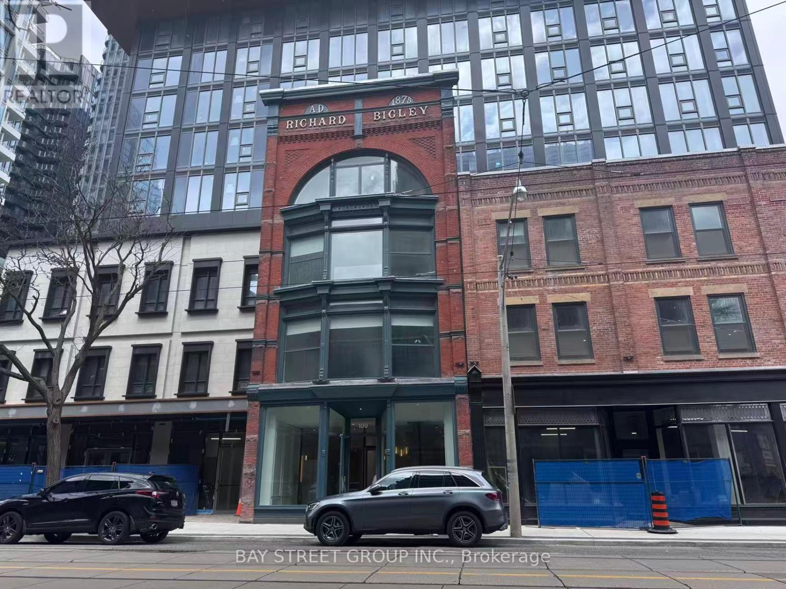 3302 - 100 QUEEN STREET E, Toronto, Ontario