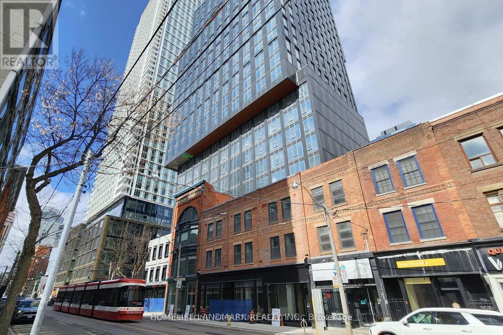 1005 - 100 QUEEN STREET E, Toronto, Ontario