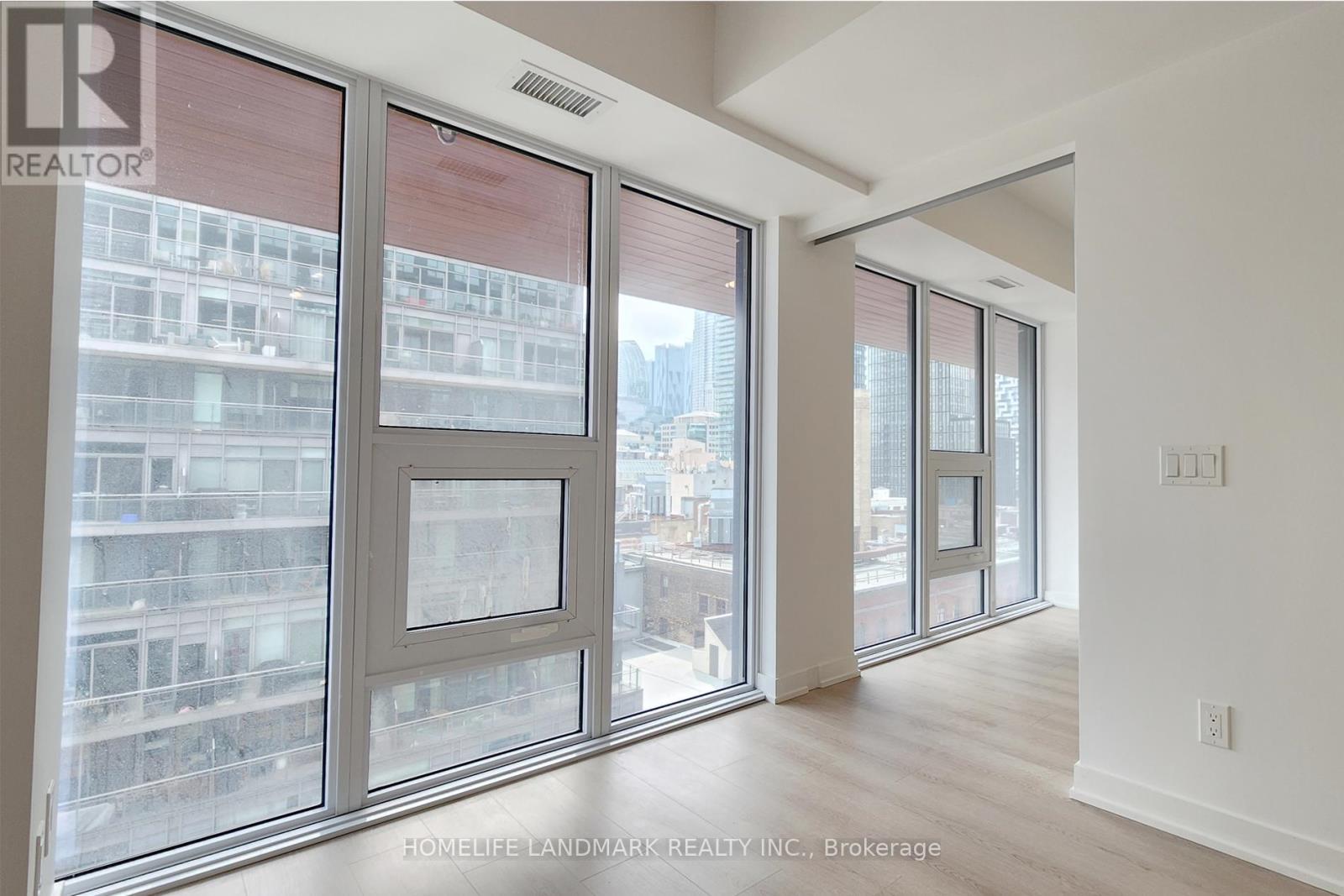 1005 - 100 Queen Street E, Toronto, Ontario  M5C 0B5 - Photo 10 - C13212114