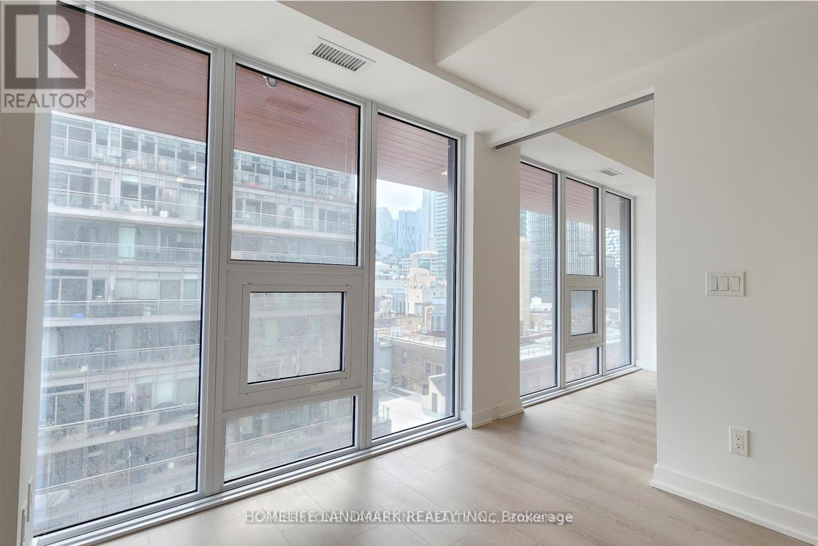 1005 - 100 Queen Street E, Toronto, Ontario  M5C 0B5 - Photo 11 - C13212114