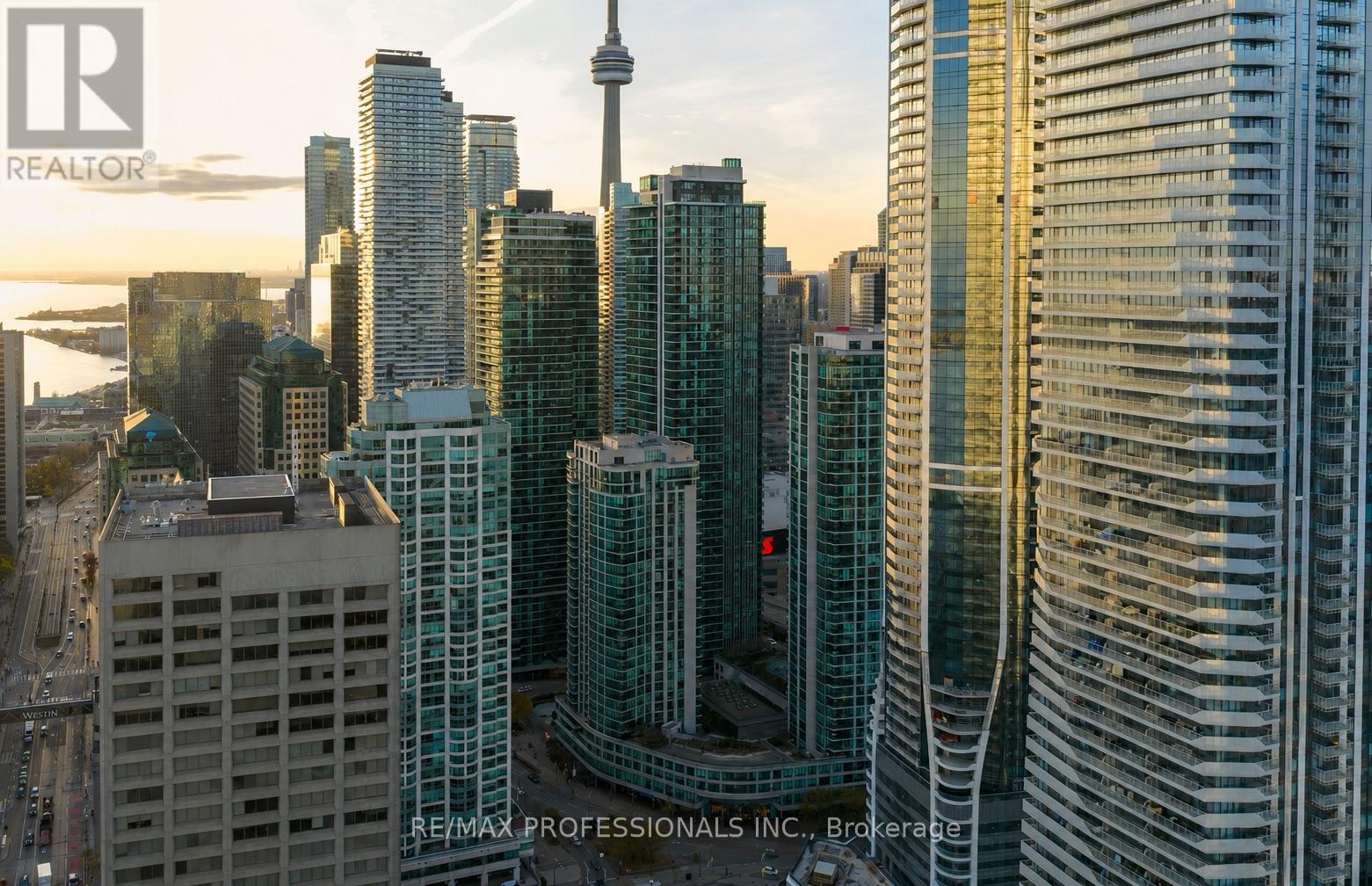3208 - 16 YONGE STREET, Toronto, Ontario