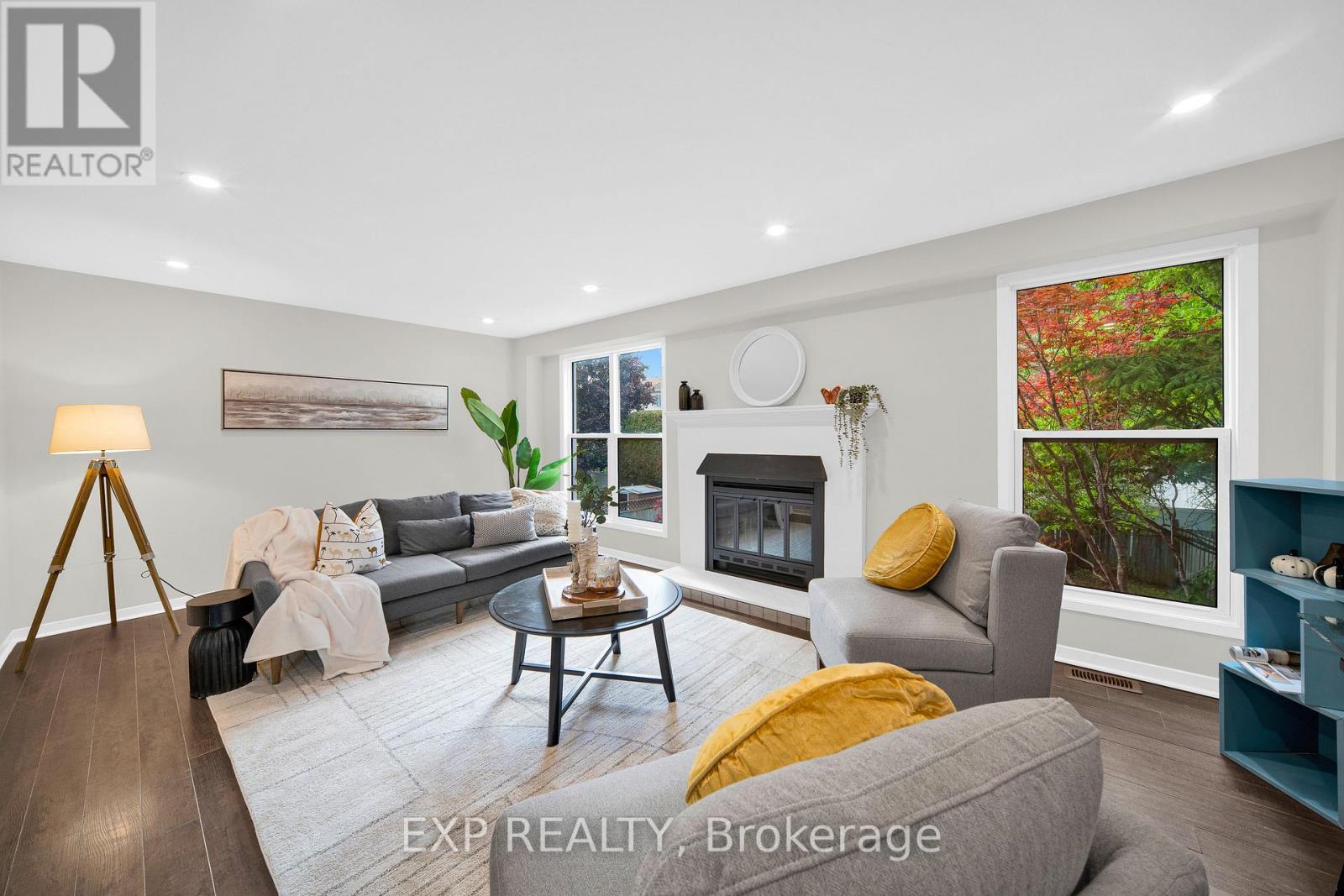 172 Centrepointe Drive, Ottawa, Ontario  K2G 5H7 - Photo 2 - X13212014