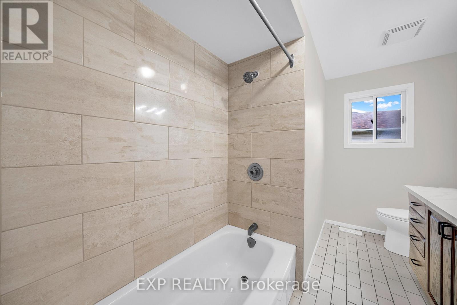 172 Centrepointe Drive, Ottawa, Ontario  K2G 5H7 - Photo 22 - X13212014