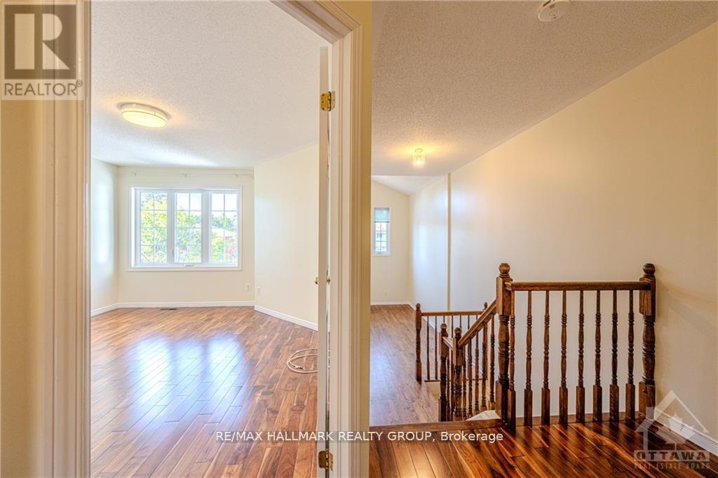 1205 Clyde Avenue, Ottawa, Ontario  K2C 1Y3 - Photo 13 - X13212116
