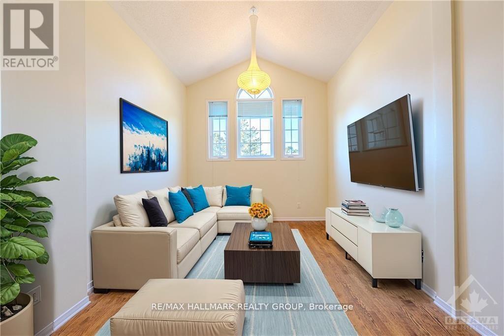 1205 Clyde Avenue, Ottawa, Ontario  K2C 1Y3 - Photo 15 - X13212116